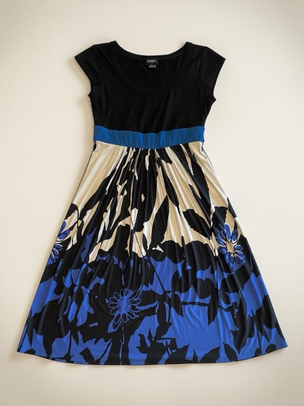 Capsleeve Empire Waist Maternity Dress w/ Bold Black,Blue & Cream Floral Print - Picture 2 of 8